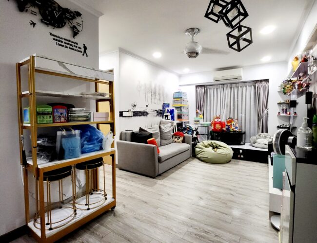 多功能折叠餐桌